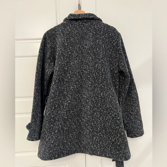 Ike Behar Women’s Large Double Breasted Plush Belted Jacket Coat - Picture 15 of 15